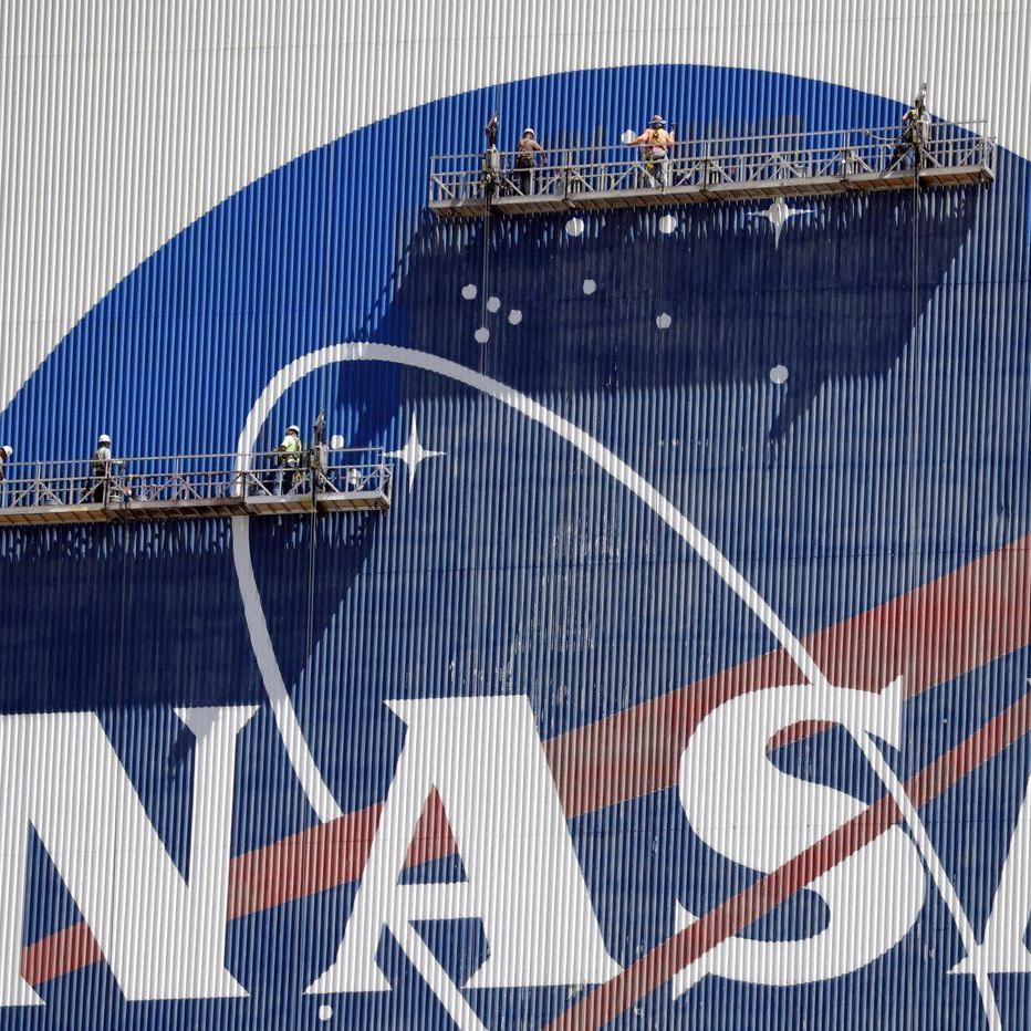 Conspiracists falsely link NASA research flights to Ontario's poor air quality